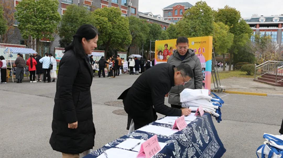 2024年南通市崇川区推广情境教育第四次活动在唐闸小学成功举行